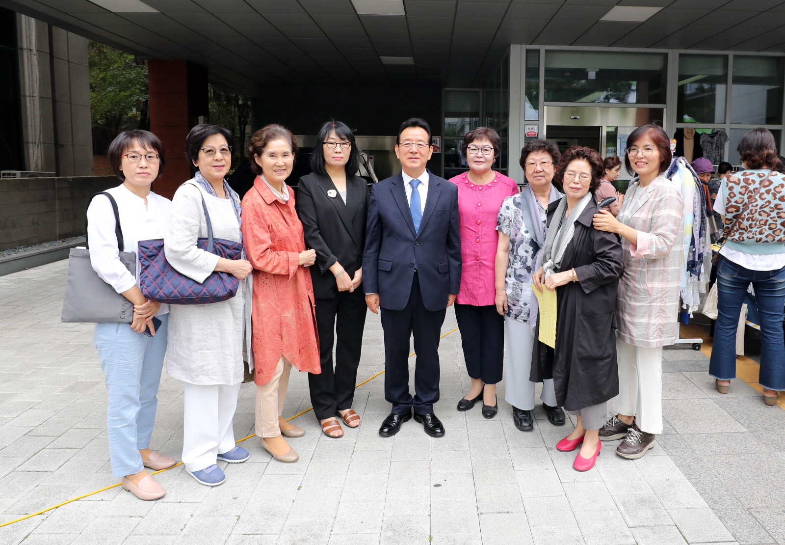  정순균 강남구청장이 27일 역삼동 강남구 비즈니스센터에서 개최된 여성일자리박람회에 참석했다.