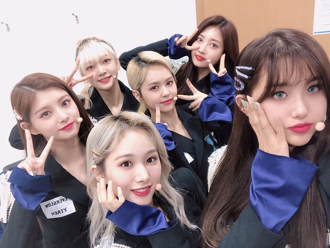 국내 아이돌그룹이 총출동하는 ‘2019 강남페스티벌 영동대로 K-POP 콘서트’가 오는 10월 5일 오후 7시 코엑스 앞 특설무대에서 열립니다! 출연하는 8팀의 아티스트 중 요즘 핫한 걸그룹‘에버글로우’를 소개합니다!