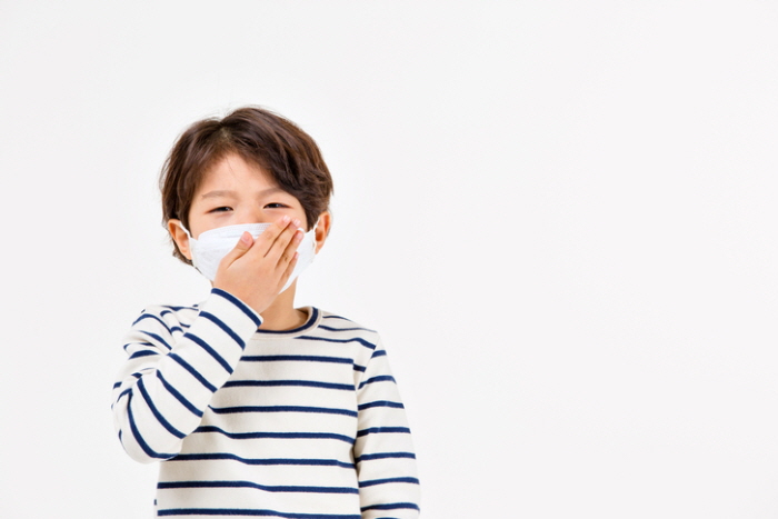강남구 일부 초등학교가 ‘우한 폐렴’으로 불리는 신종 코로나바이러스 감염증 확산을 막고자 개학을 연기했다.