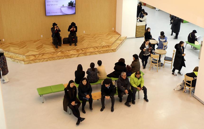 2.8. 우연히 만난 힐링, 구청 작은 콘서트  - 3