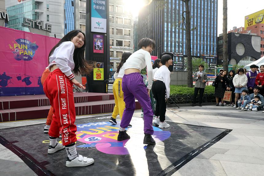 04.27 FUN&PAN 댄스킹 - 6