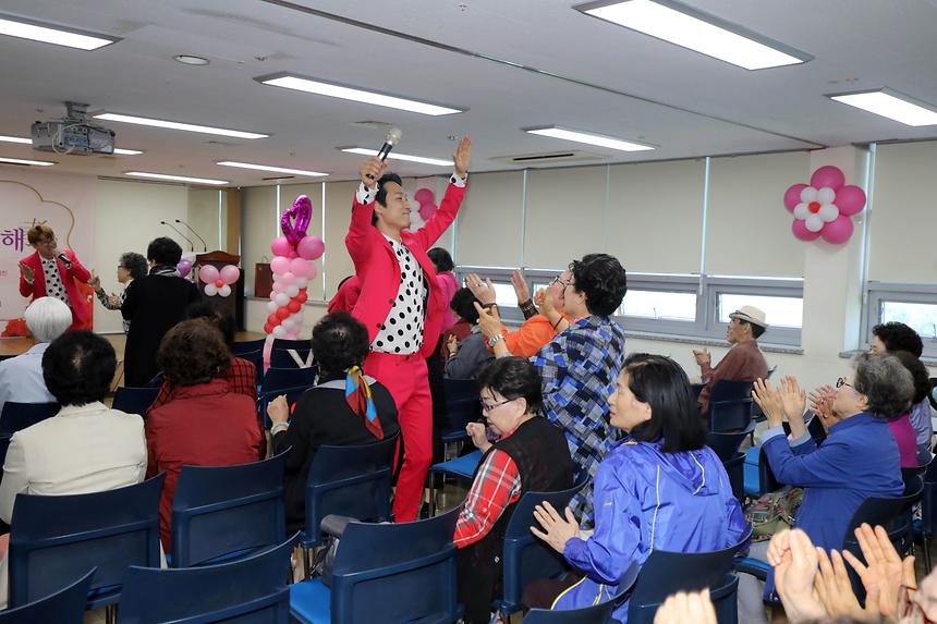 05.08 강남노인종합복지관 어버이날 행사 - 10