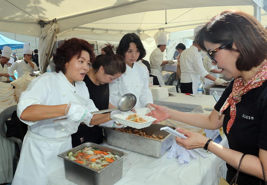 10.03 2019 강남 글로벌 명장셰프 음식 축제 - 5