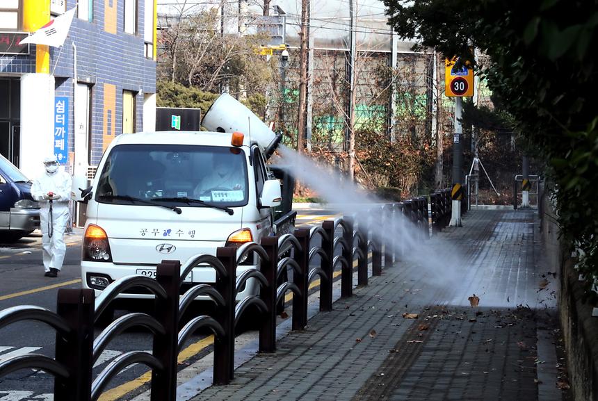 02.20 선제적 대응 위한 강남구 관내 방역 - 11