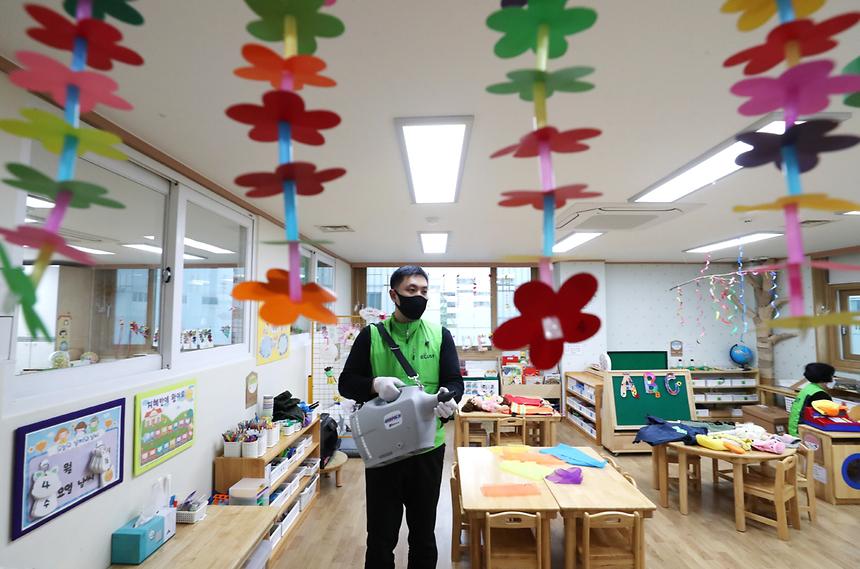 04.17 어린이집 방역 실시 - 4