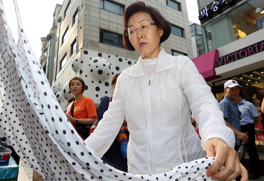 압구정 로데오길 패션마켓 - 5