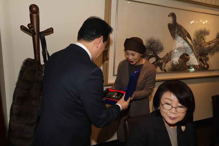 문화재단 감사패 전달실 - 10