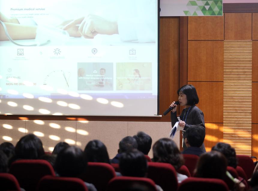 인도 공무원 보건소 방문 - 8