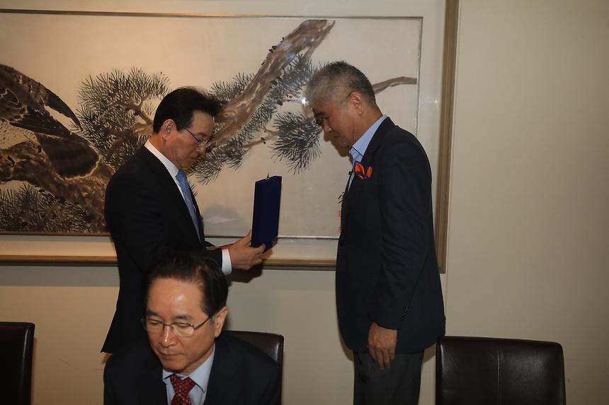 문화재단 감사패 전달실 - 5