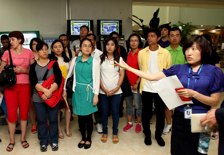 Welcome and enjoy korea s Gangnam style - 3