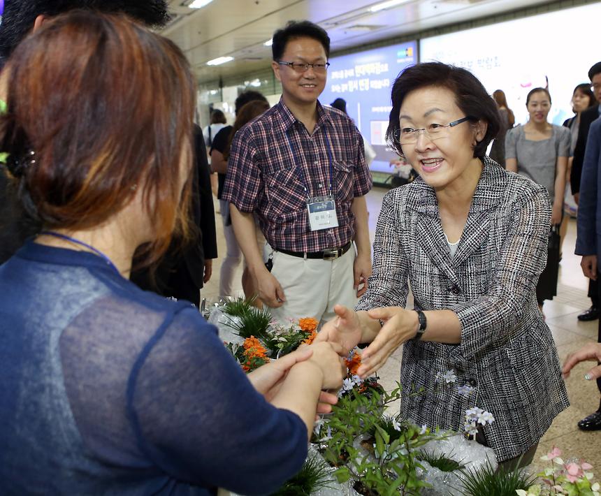소아암환자 돕기 자선 바자회 - 1