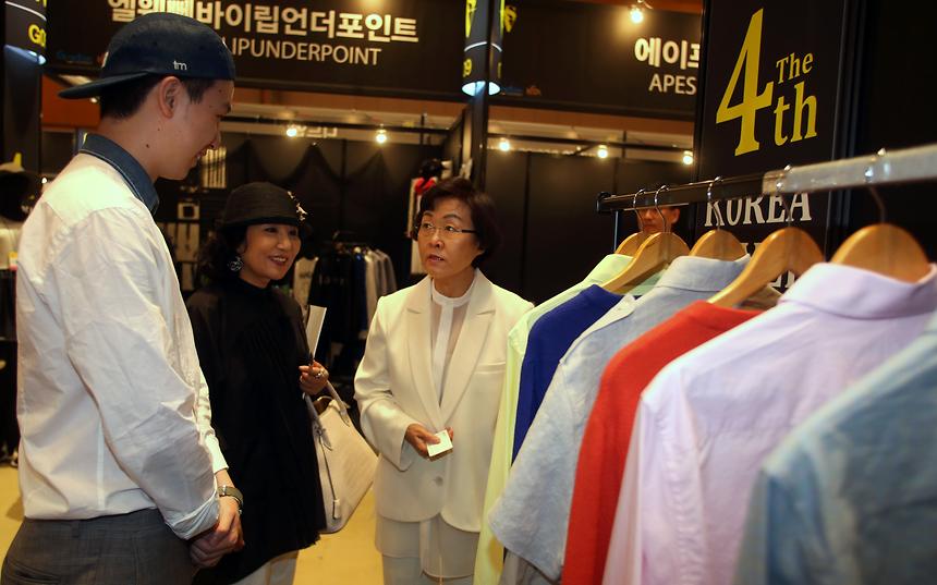 강남스타일 패션 pt쇼 - 6