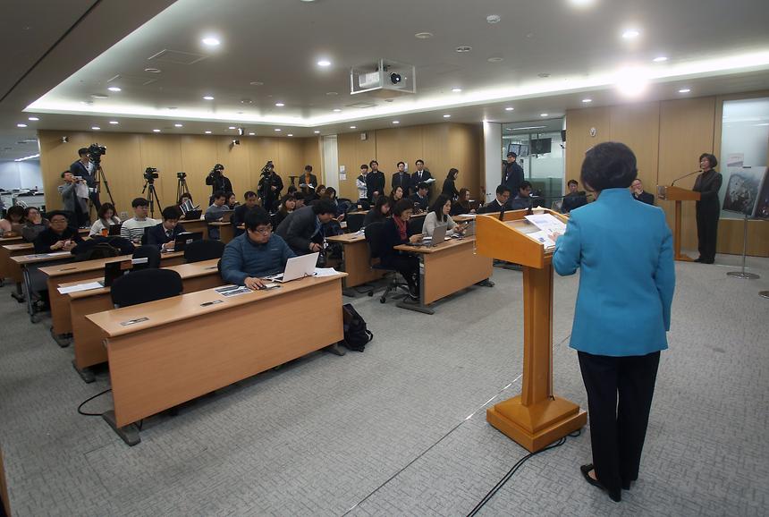 신연희 강남구청장 기자회견 - 11