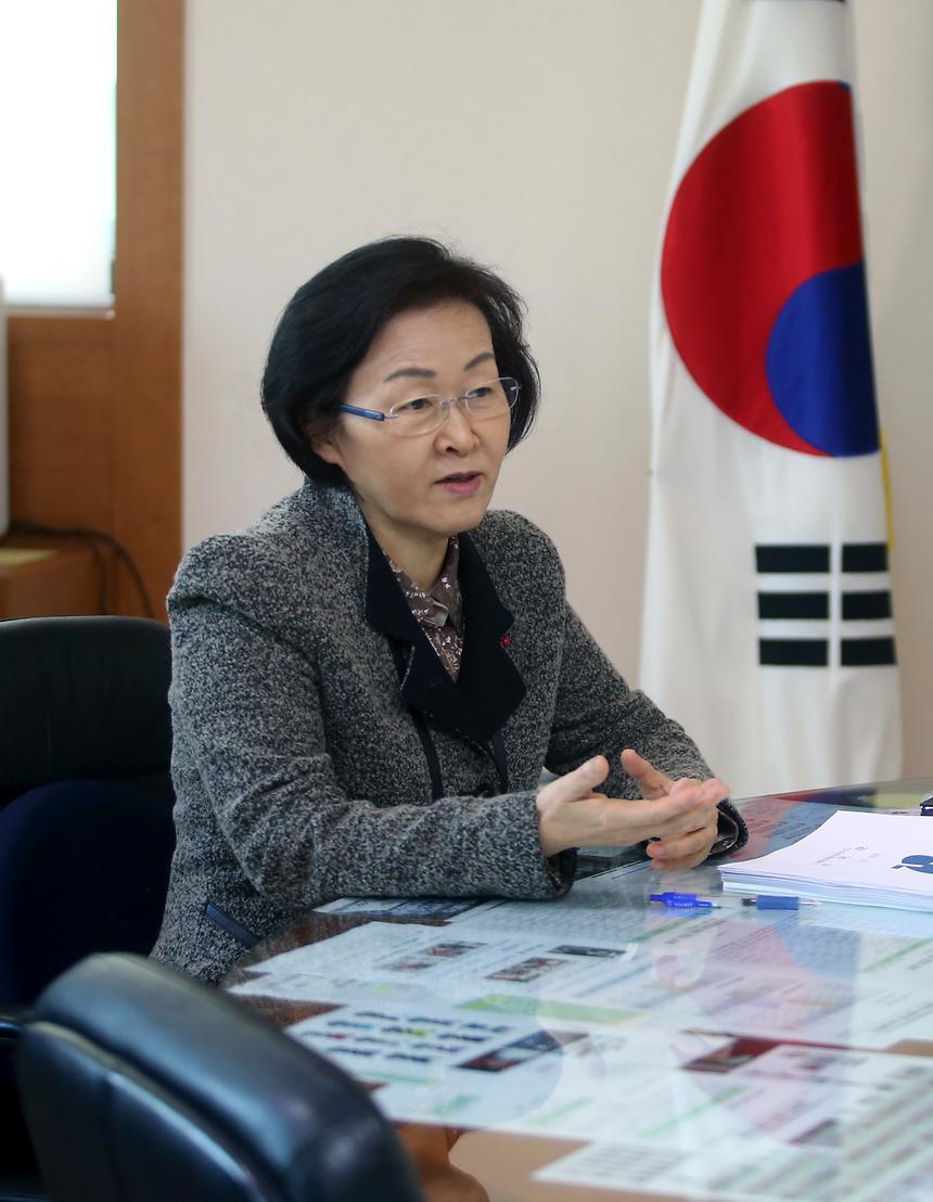 뉴시스 인터뷰 - 3