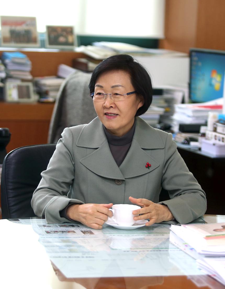 내일신문 인터뷰 - 3