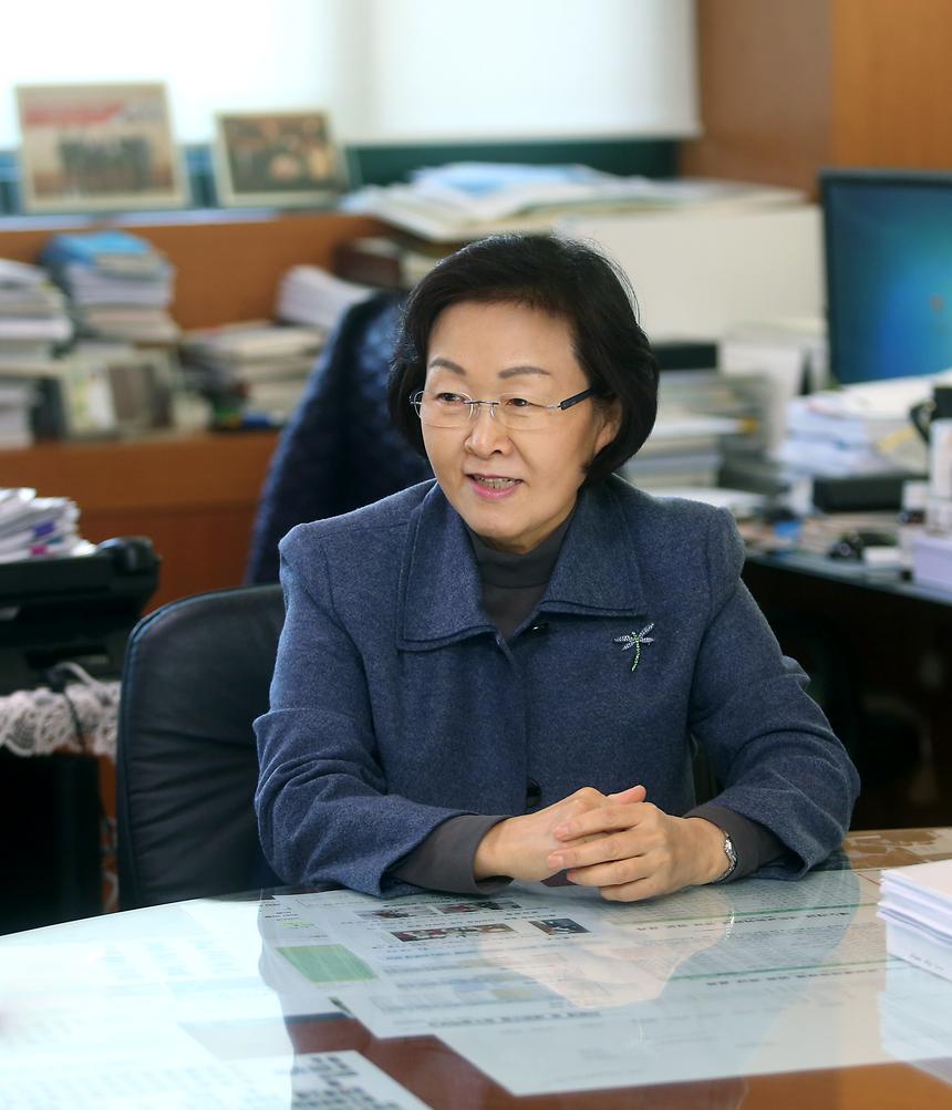 파이낸셜뉴스 인터뷰 - 1