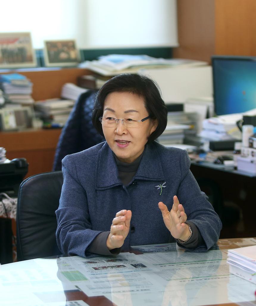 파이낸셜뉴스 인터뷰 - 2