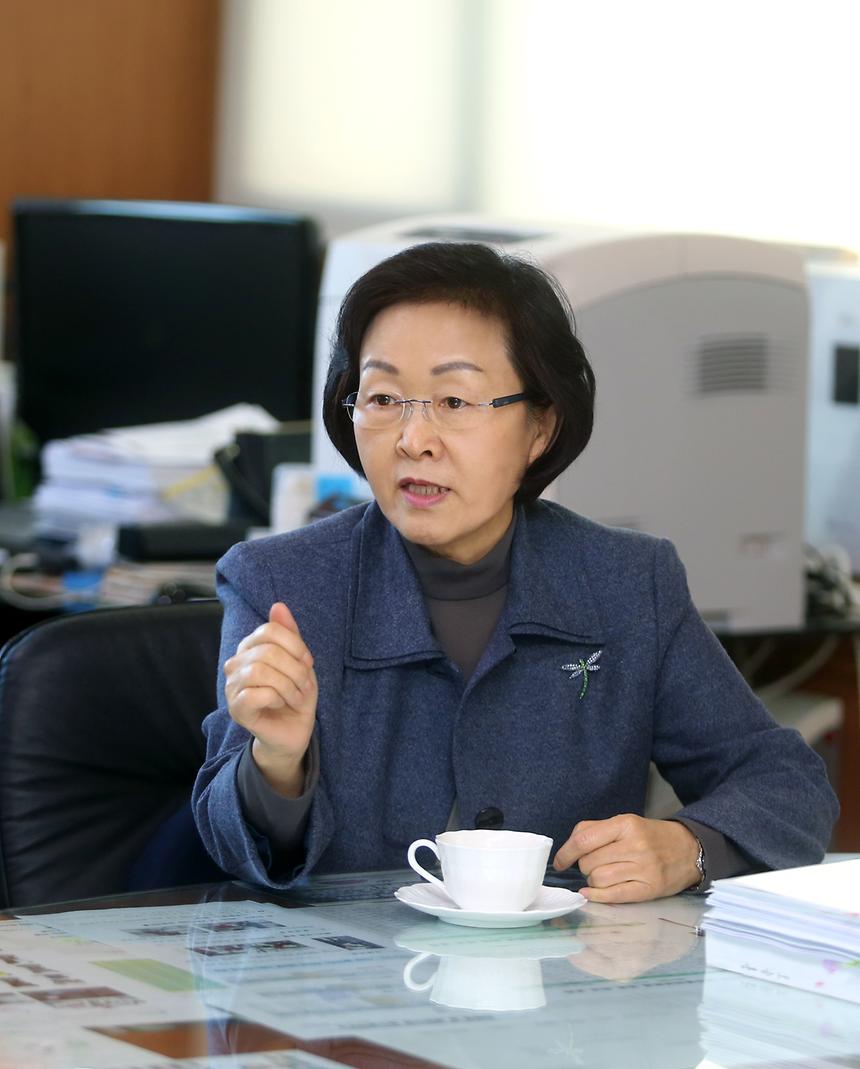 파이낸셜뉴스 인터뷰 - 4