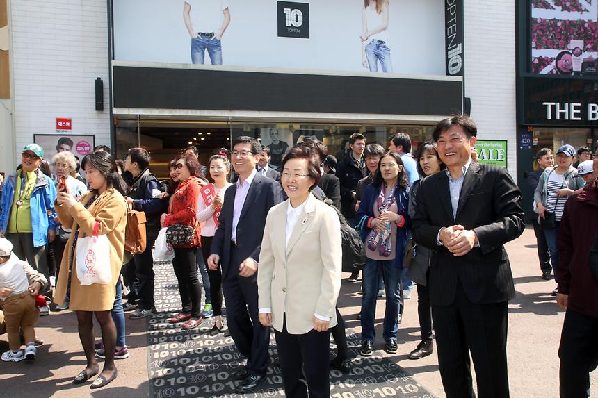 시티투어  강남.북 연결 노선 개통 - 2