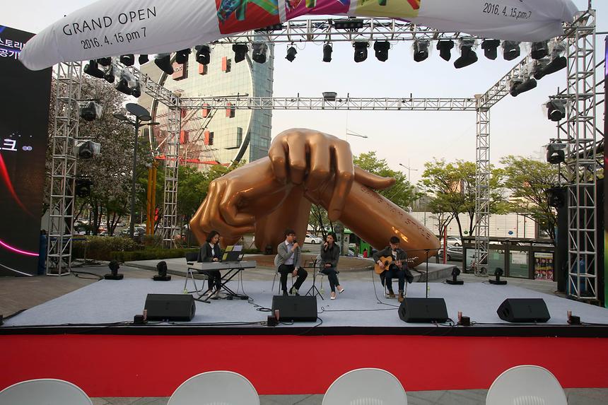 강남스타일 랜드마크 조형물 - 1