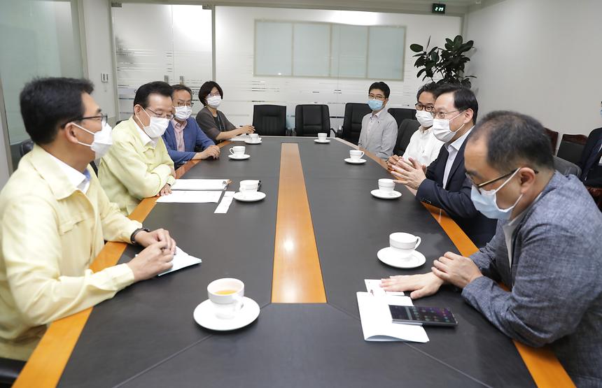 강남구 의료관광협회장 간담회 - 4