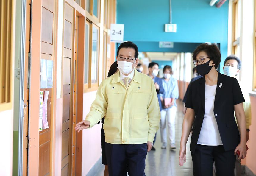 구청장 학교 방역점검 - 10