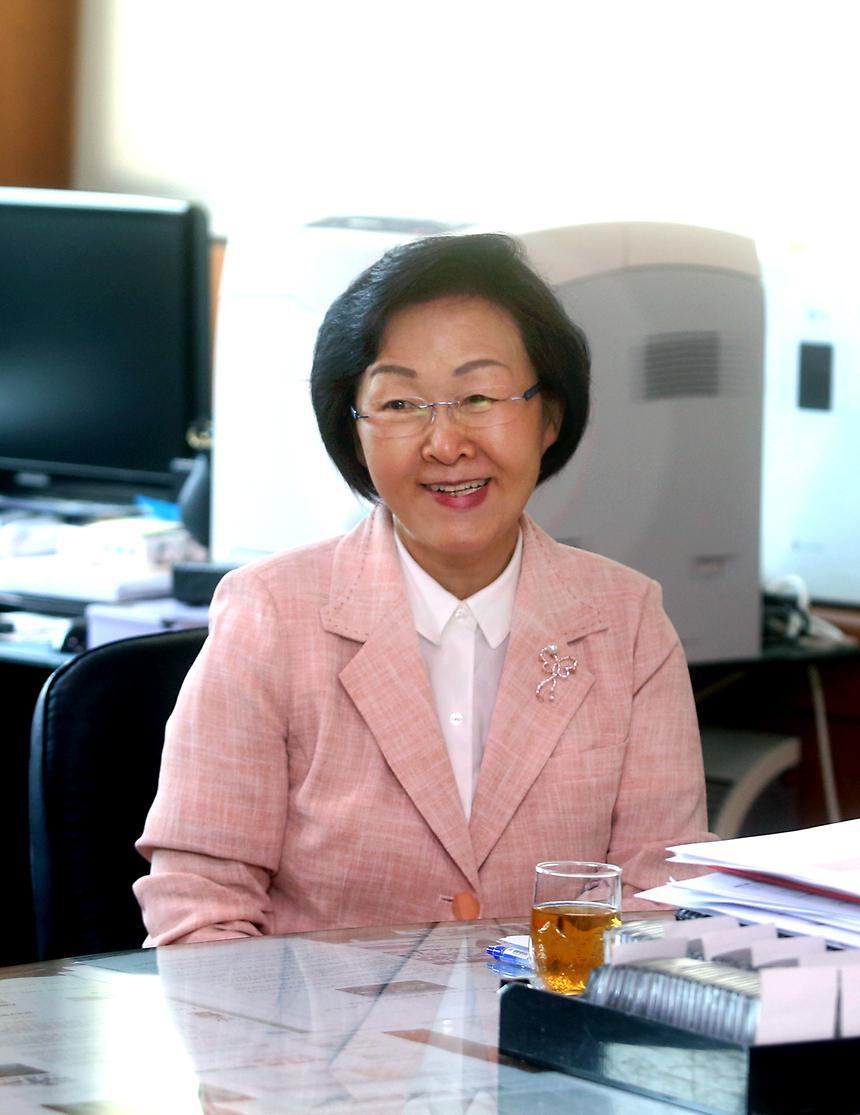 문화일보 인터뷰 - 1