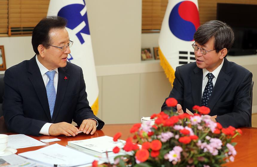 강남구 유니세프 후원 15주년 감사패 전달식 - 4