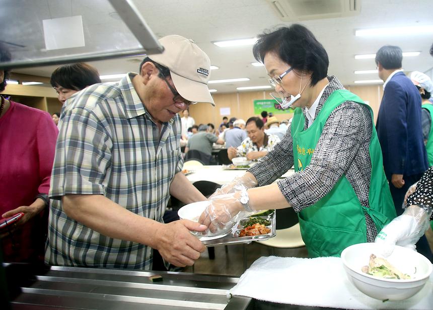 행복한 밥상 사랑의 삼계탕 나누기 - 2