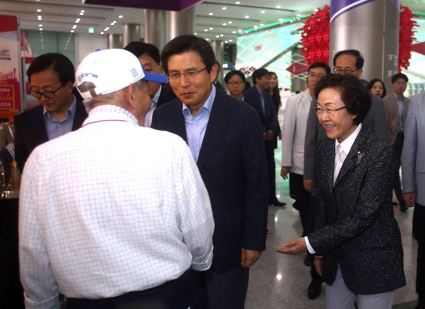 황교안 국무총리 방문 - 7