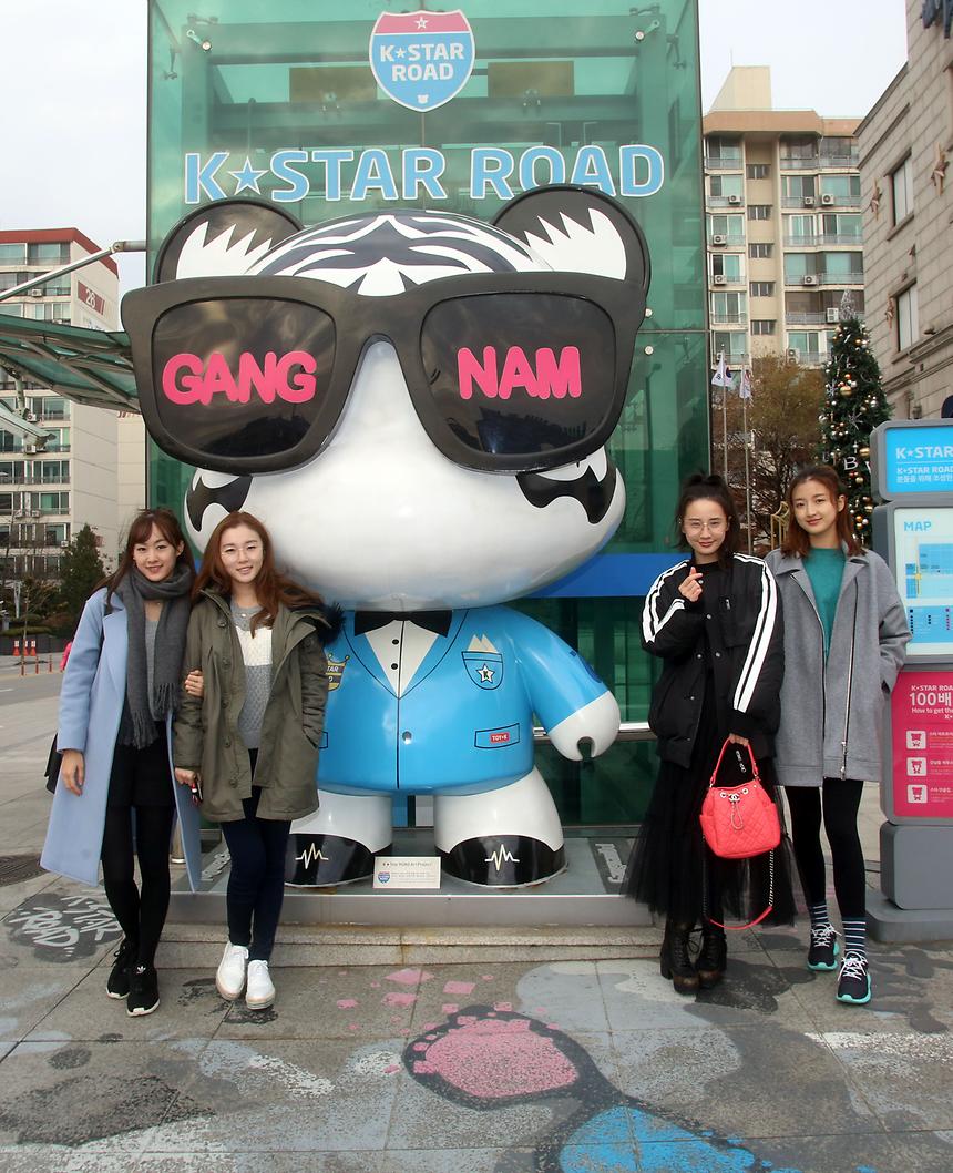 중국 왕홍들의 강남구 방문 - 4