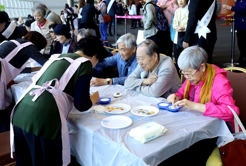 어르신 경로효친 - 6