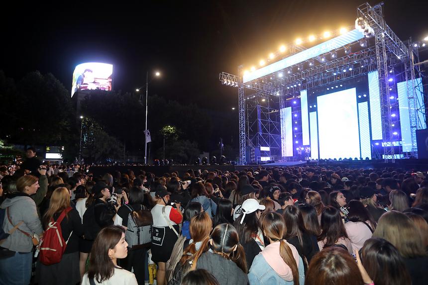 k-pop 콘서트 - 3