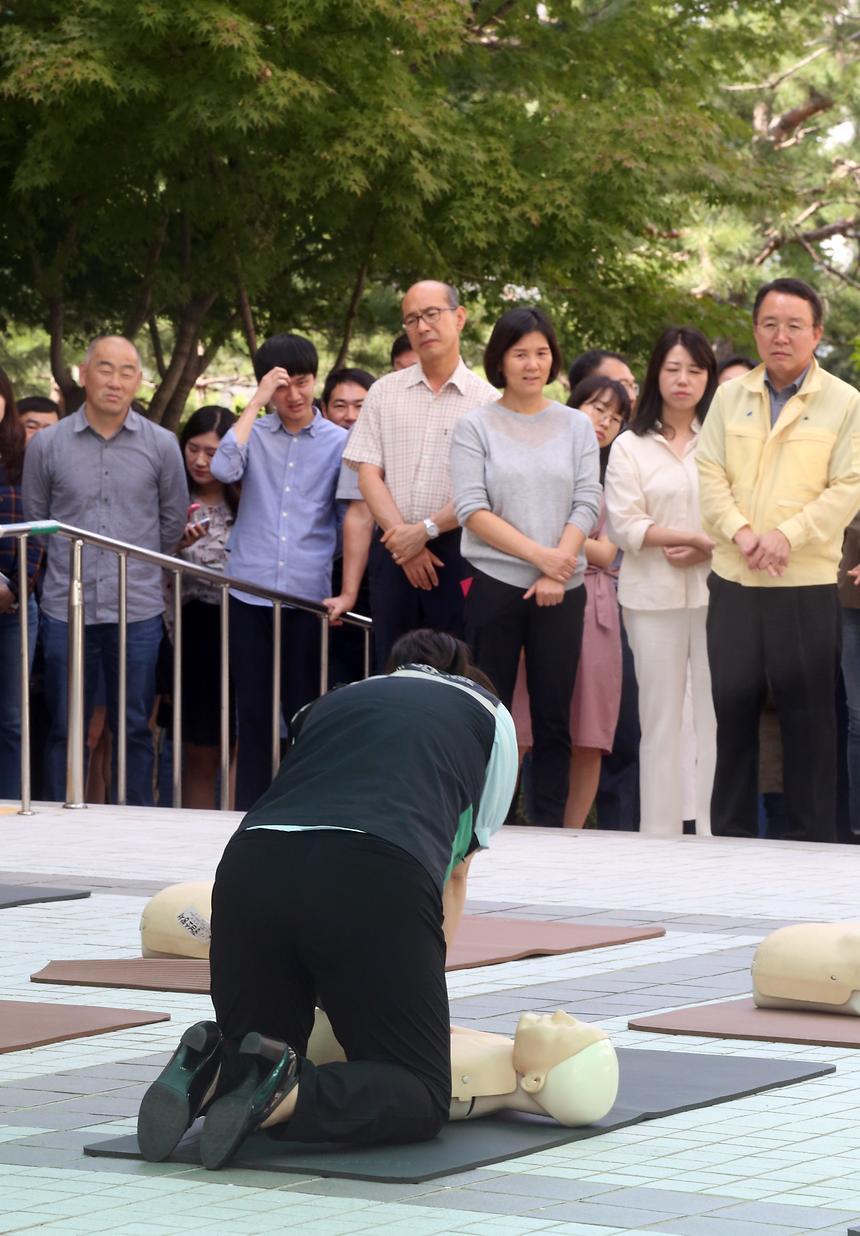 지진대피훈련 - 8