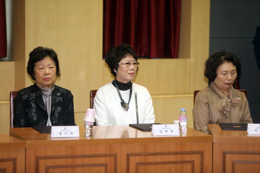 노인의 날 표창수여 및 기념촬영 - 4