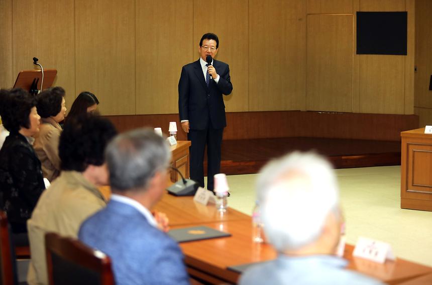 노인의 날 표창수여 및 기념촬영 - 2