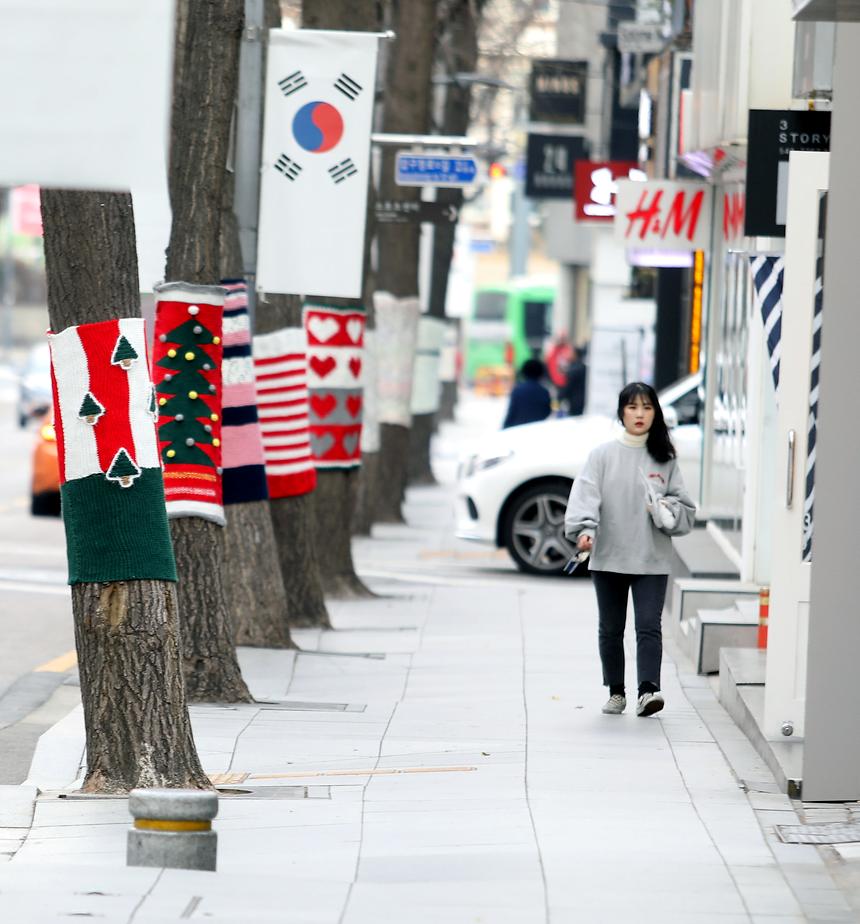 가로수길 그래피티니팅 - 1