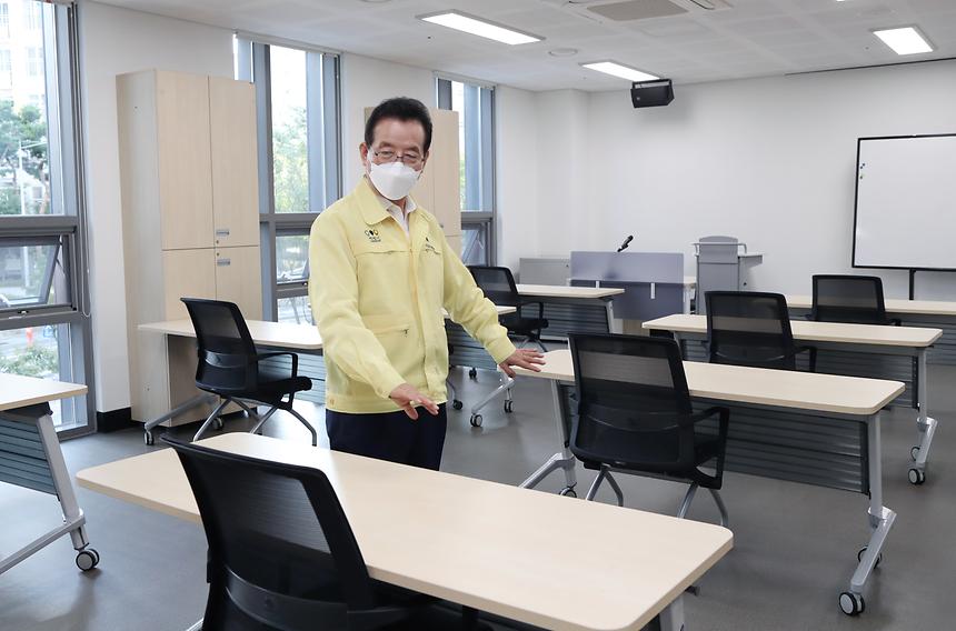 구청장 복지시설 방문(세곡 커뮤니티센터) - 8