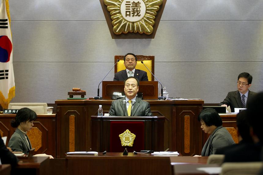 강남구의회 임시회 - 2