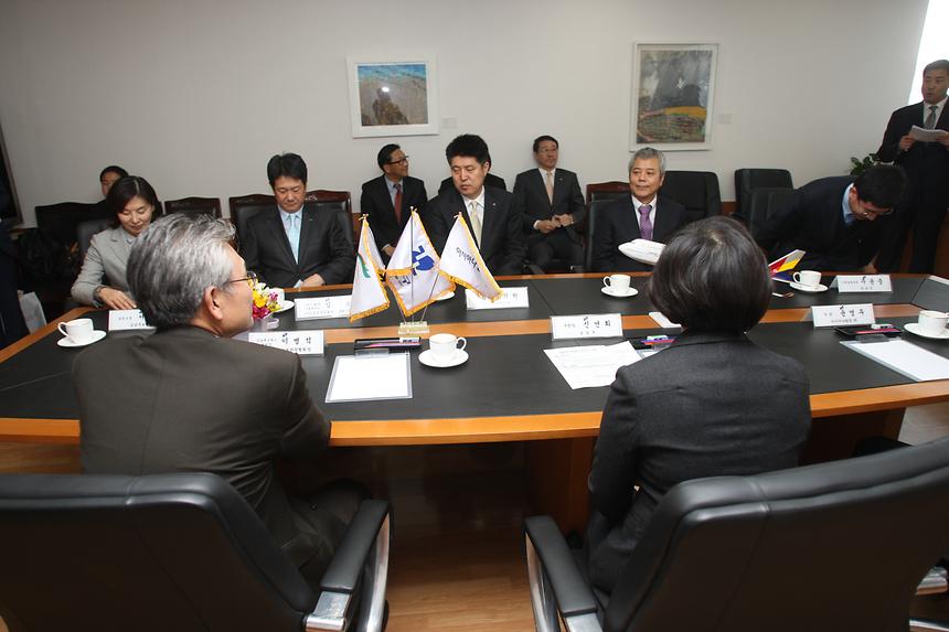 강남구 아시아나항공 강남구의료관광협회 간 업무협약식 - 3