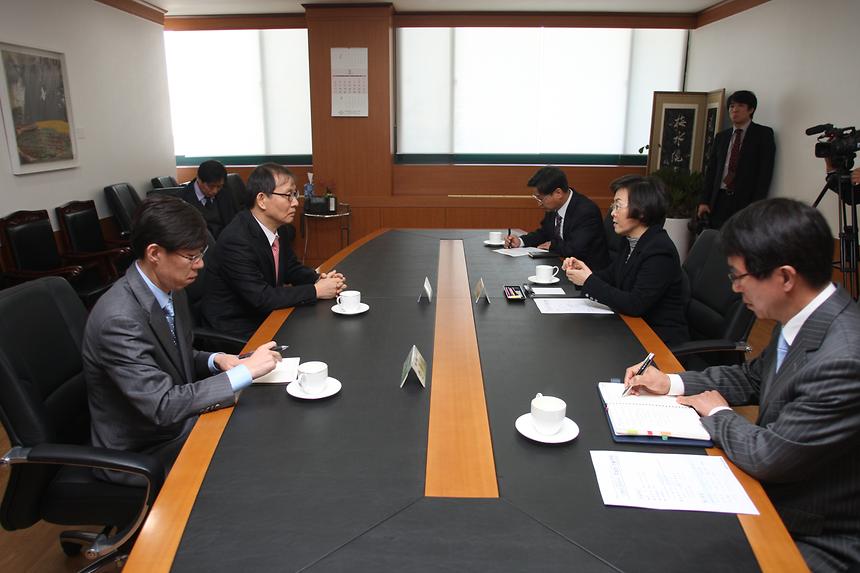 그랜드코리아 후원금 전달 - 2