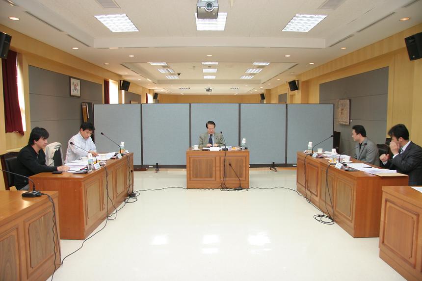 홍보만화 심사 - 3