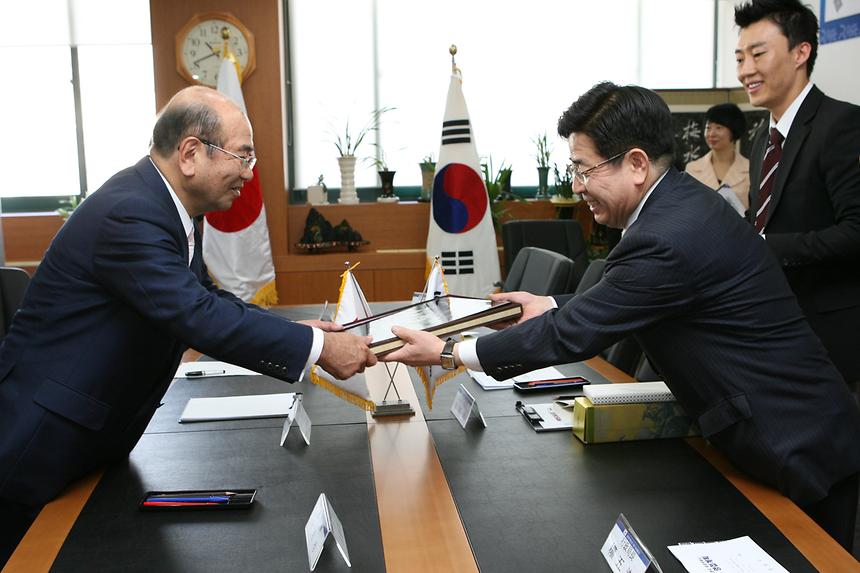 치바 미츠유키 이치카와시 시장 방문 - 2