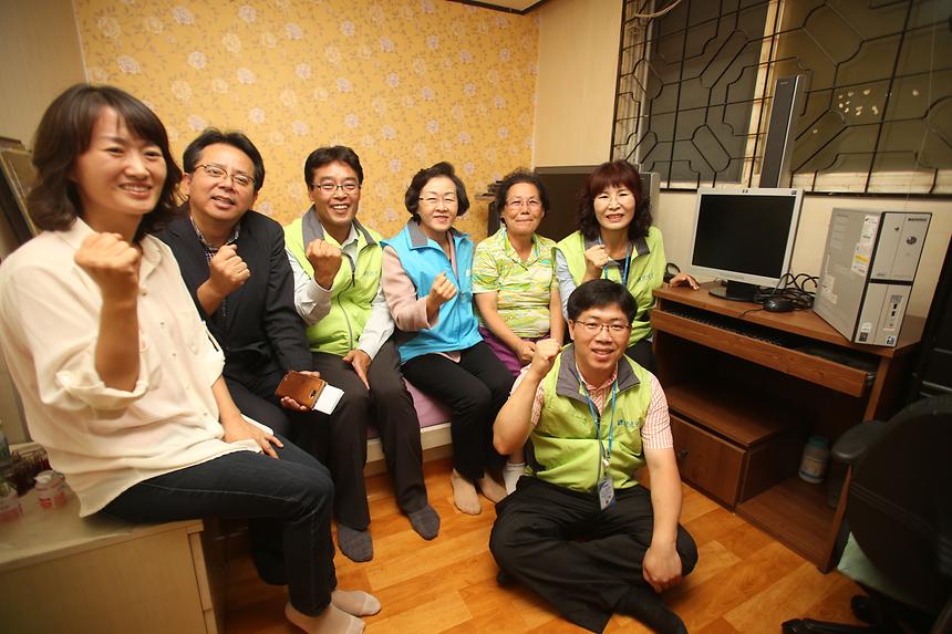 자원봉사자와 함께하는 사랑의 pc나누기 - 4
