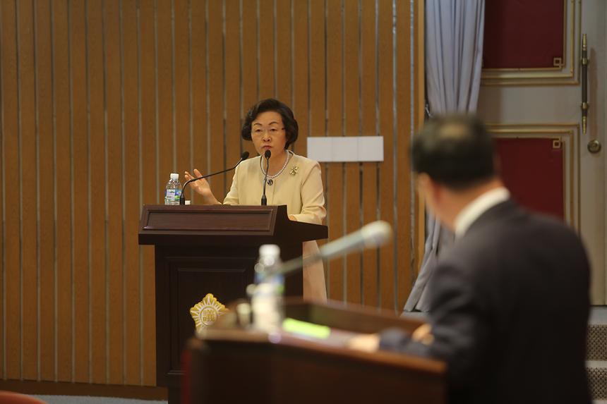강남구의회 임시회 - 2