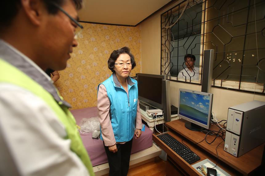 자원봉사자와 함께하는 사랑의 pc나누기 - 3