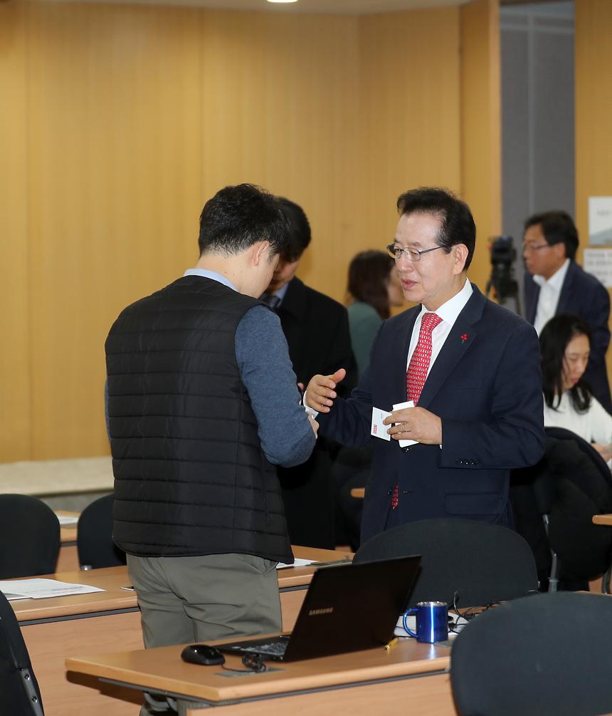MEMEWE GANGNAM 기자설명회  - 7
