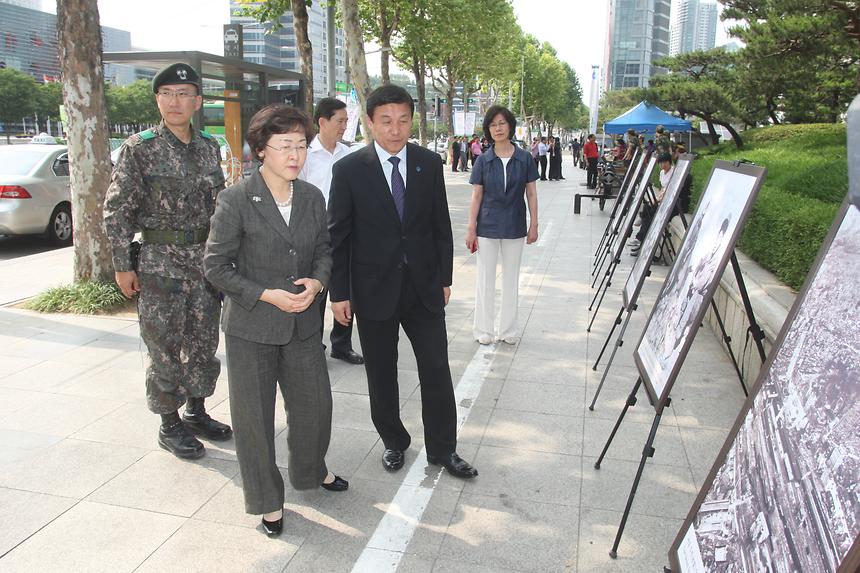 6.25사진전시회 및 전쟁음식 무료시식회 - 1