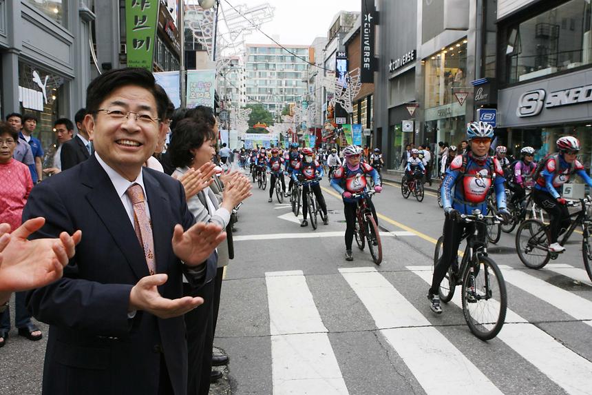 압구정로데오 차 없는 거리 축제 - 5