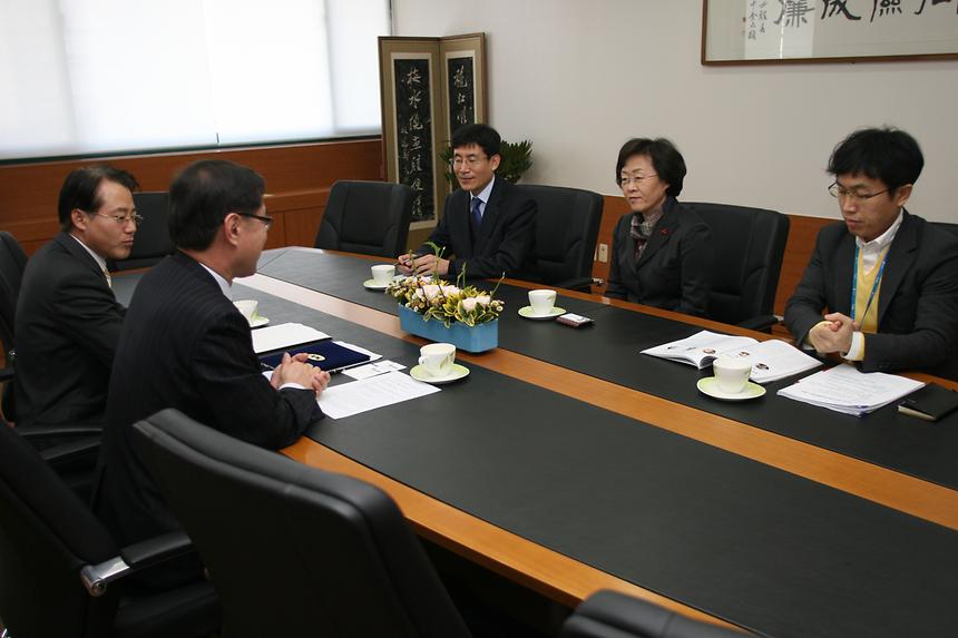 강남구 한국지방자치경쟁력  종합1위 시상 - 3